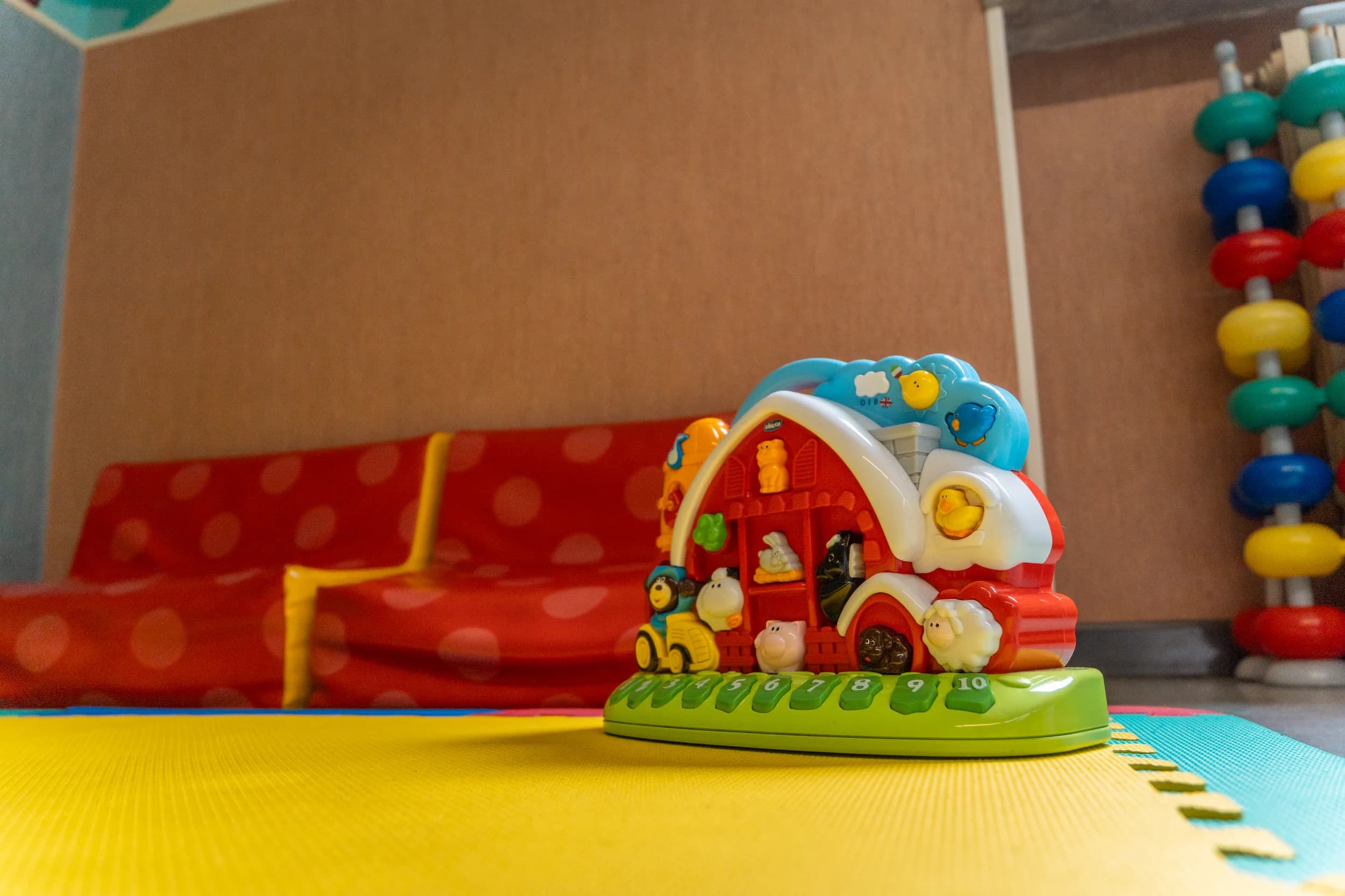Spazi – Babylandia asilo nido Varese